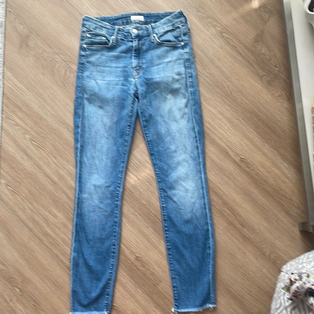 Mother looker ankle fray wash is one smart cookie